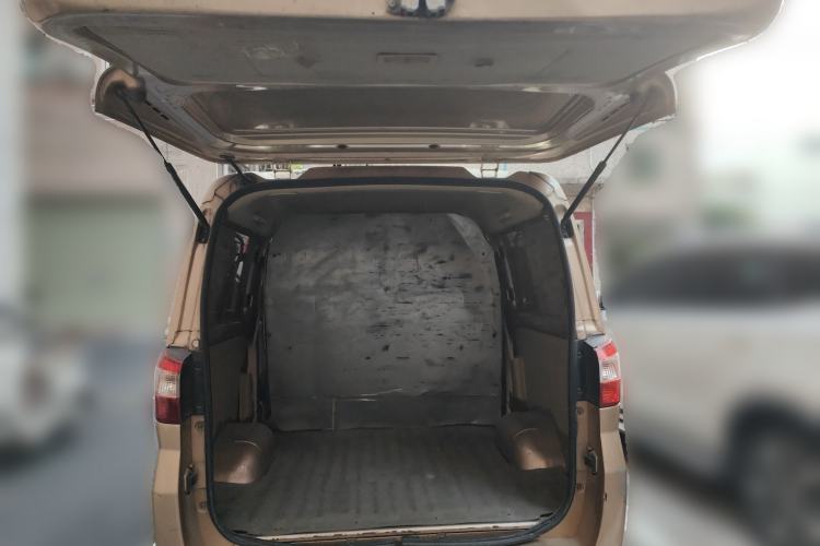 Used Foton Scenic V5 2015 1.2L Standard G12 Trunk