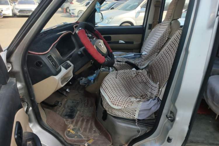 Used Foton Scenic V5 2015 1.2L Standard G12 Left Front Seat