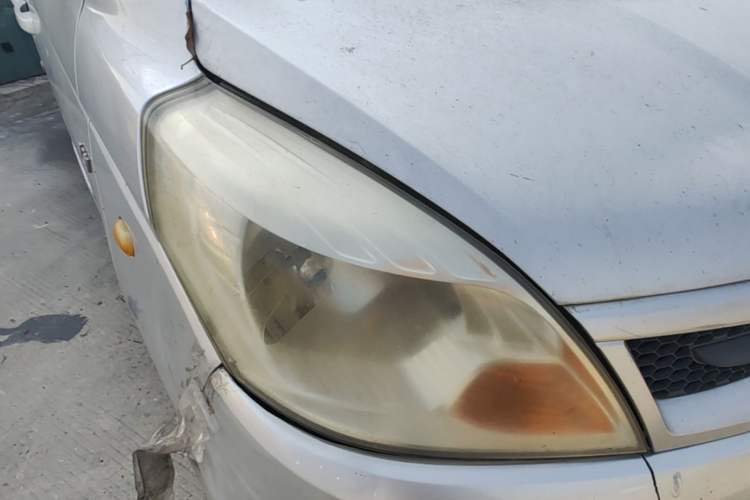 Used Foton Scenic V5 2015 1.2L Standard G12 Right Front Headlight