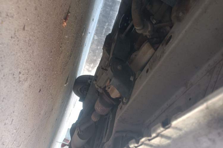 Used Foton Scenic V5 2015 1.2L Standard G12 Chassis Front Left