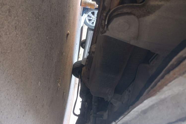 Used Foton Scenic V5 2015 1.2L Standard G12 Chassis Rear Right
