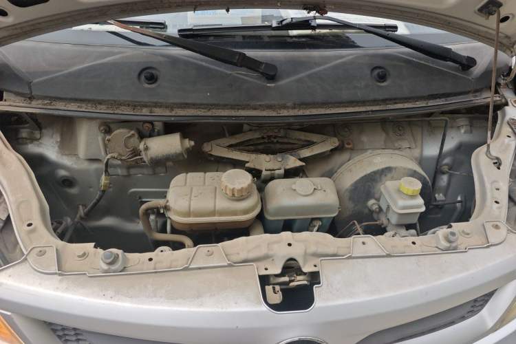 Used Foton Scenic V5 2015 1.2L Standard G12 Engine Bay