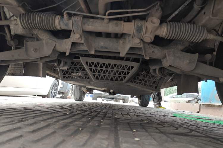 Used Foton Scenic V5 2015 1.2L Standard G12 Chassis Front