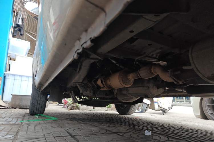 Used Foton Scenic V5 2015 1.2L Standard G12 Chassis Rear Left