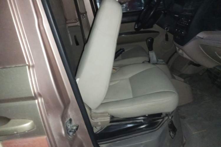 Used Foton Scenic V5 2017 1.2L Van Base Model 4W12M1 Left Rear Seat