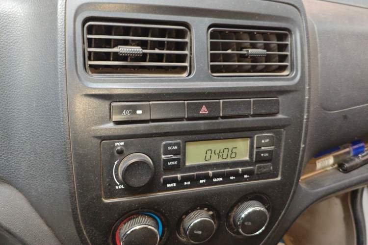 Used Foton Scenic V5  Audio And AC Panel