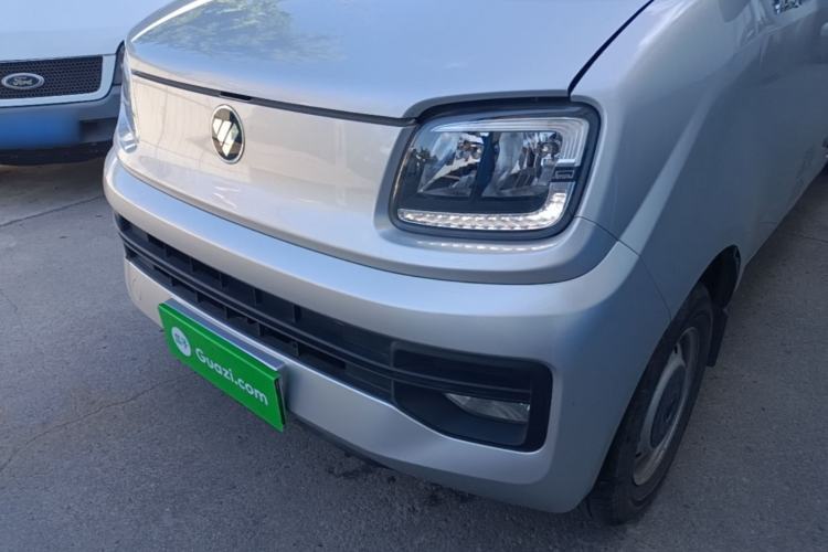 Used Foton Skyworth EV6 2023 Fast and Slow Charging Version Left Front Headlight