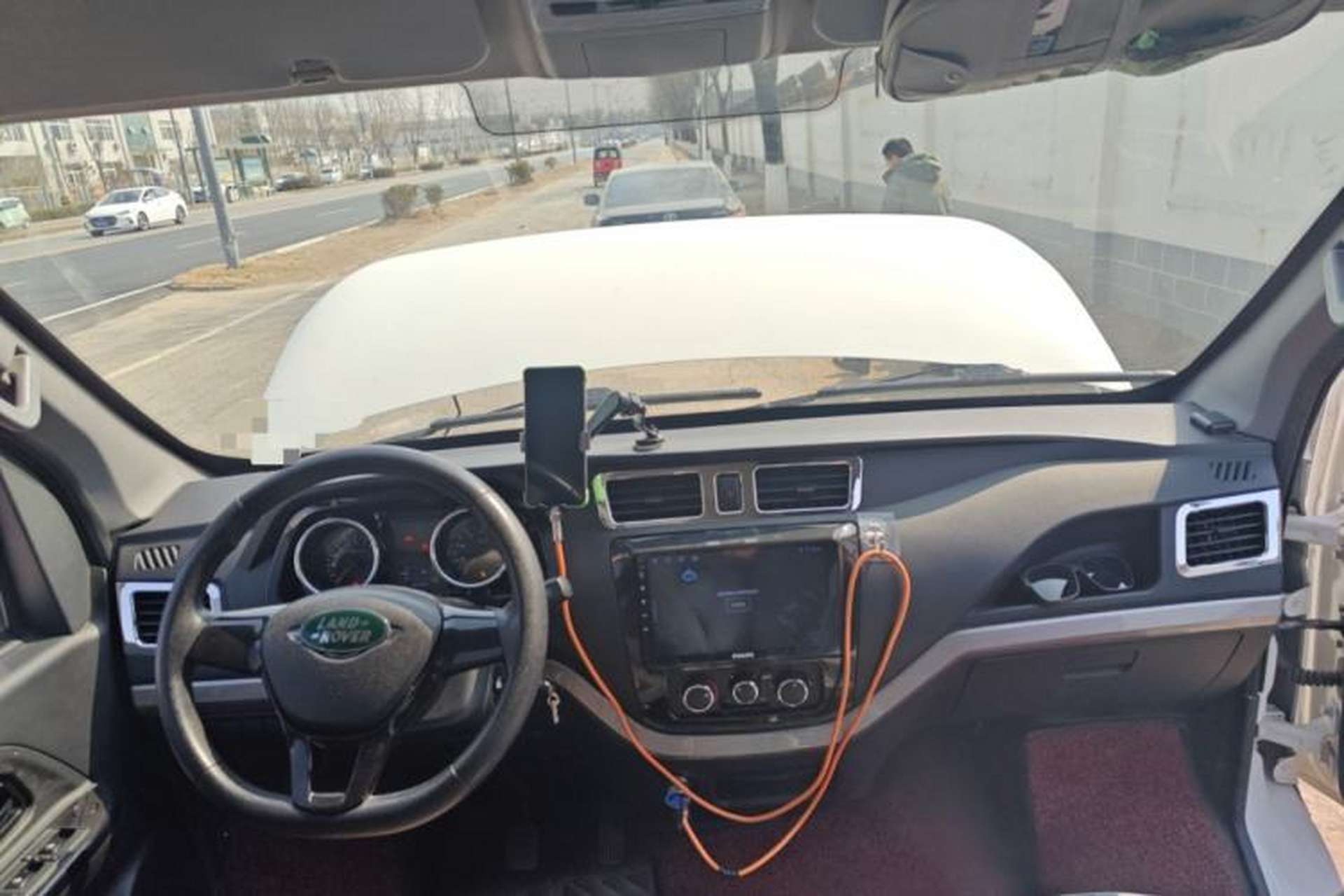 Used Foton Skyworth EV6 2023 Fast and Slow Charging Version Center Console
