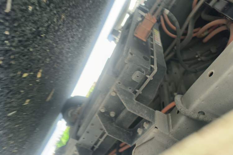 Used Foton Skyworth EV6 2023 Fast and Slow Charging Version Chassis Front Left