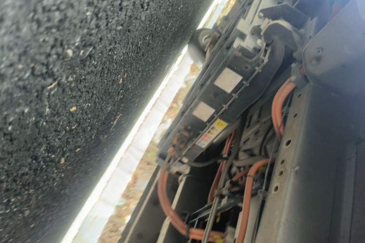 Used Foton Skyworth EV6 2023 Fast and Slow Charging Version Chassis Front Right