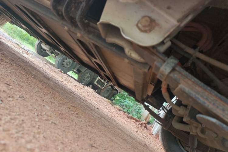 Used Foton Skyworth EV6 2023 Fast and Slow Charging Version Chassis Rear Left