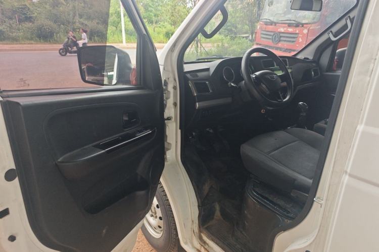 Used Foton Skyworth EV6 2023 Fast and Slow Charging Version Driver Seat