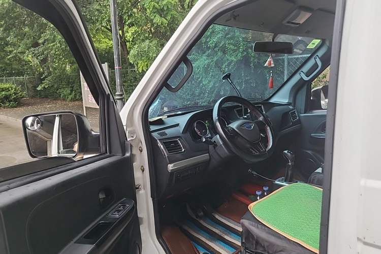 Used Foton Skyworth EV6 2023 Fast and Slow Charging Version Driver Seat