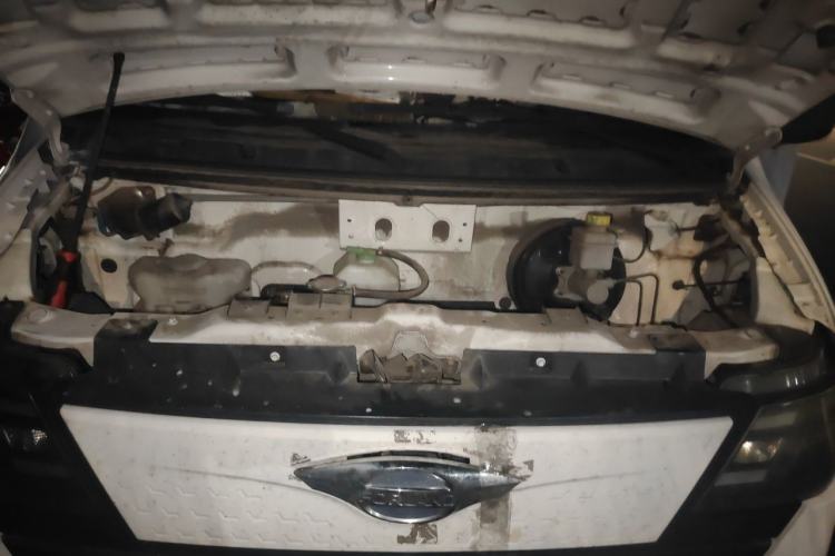 Used Foton Skyworth EV6 2023 Fast and Slow Charging Version Engine Bay