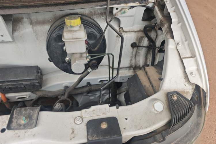 Used Foton Skyworth EV6 2023 Fast and Slow Charging Version Engine Bay Left