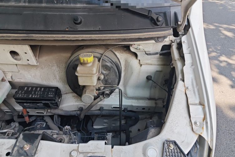 Used Foton Skyworth EV6  Engine Bay Left