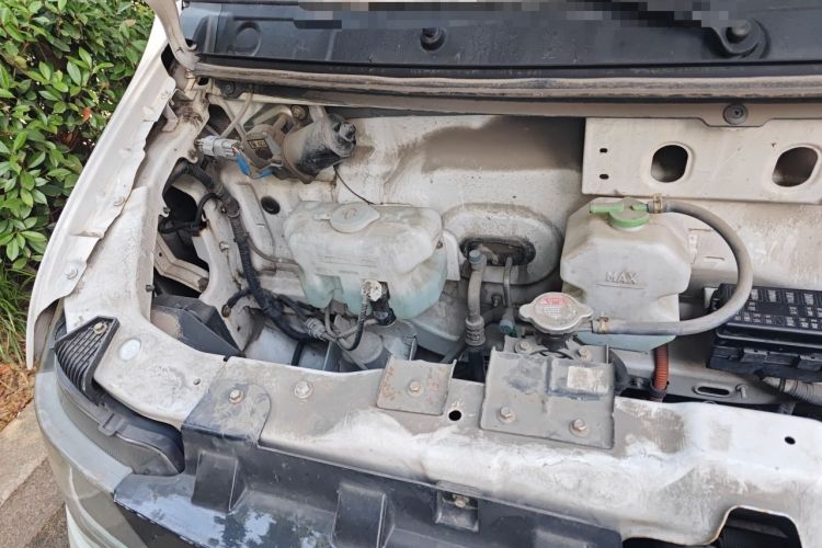 Used Foton Skyworth EV6  Engine Bay Right