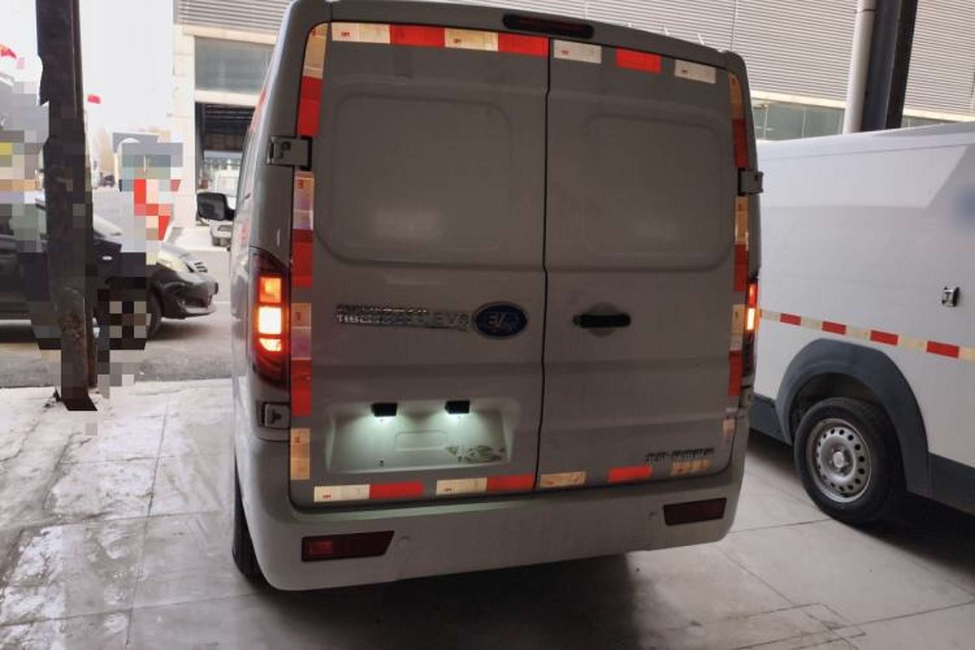 Used Foton Skyworth EV6 2023 Fast and Slow Charging Version Exterior 4