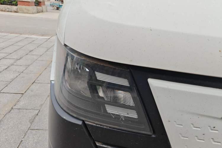 Used Foton Skyworth EV6 2023 Fast and Slow Charging Version Exterior 6
