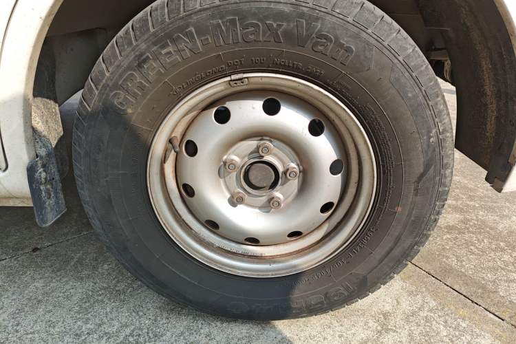 Used Foton Skyworth EV6 2023 Fast-Charging Version Exterior 7
