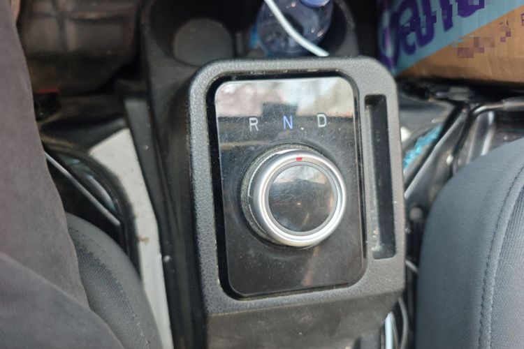 Used Foton Skyworth EV6 2023 Fast and Slow Charging Version Gear Lever