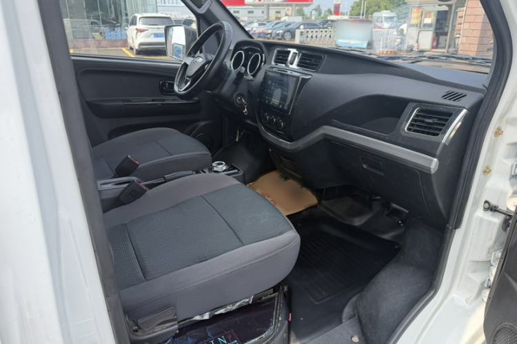 Used Foton Skyworth EV6 2023 Fast and Slow Charging Version Interior 1