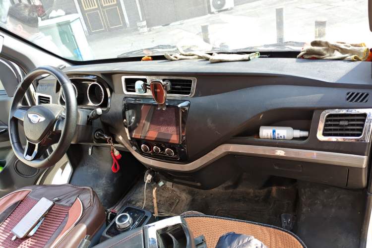 Used Foton Skyworth EV6 2023 Fast-Charging Version Interior 2