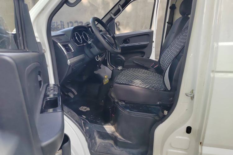 Used Foton Skyworth EV6 2023 Fast-Charging Version Interior 3