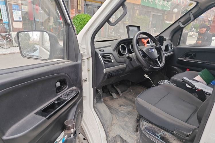Used Foton Skyworth EV6 2023 Fast and Slow Charging Version Interior 3