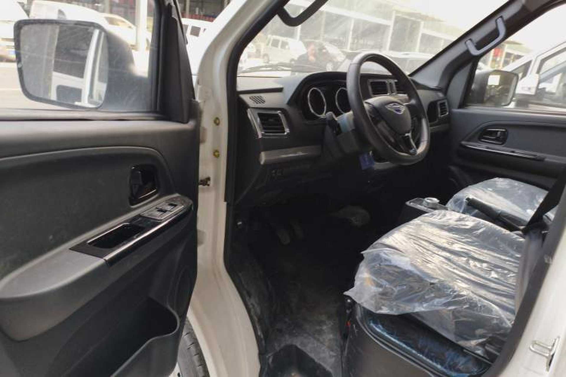Used Foton Skyworth EV6 2023 Fast and Slow Charging Version Interior 3