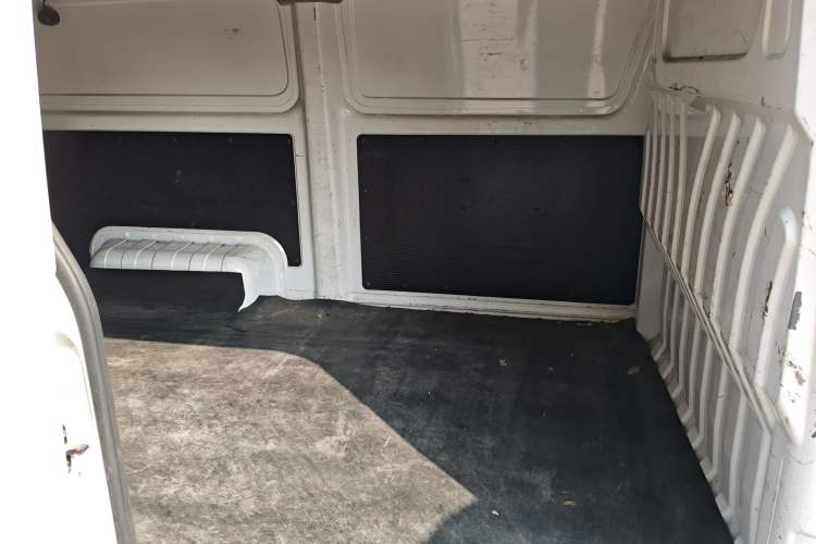 Used Foton Skyworth EV6 2023 Fast-Charging Version Interior 4