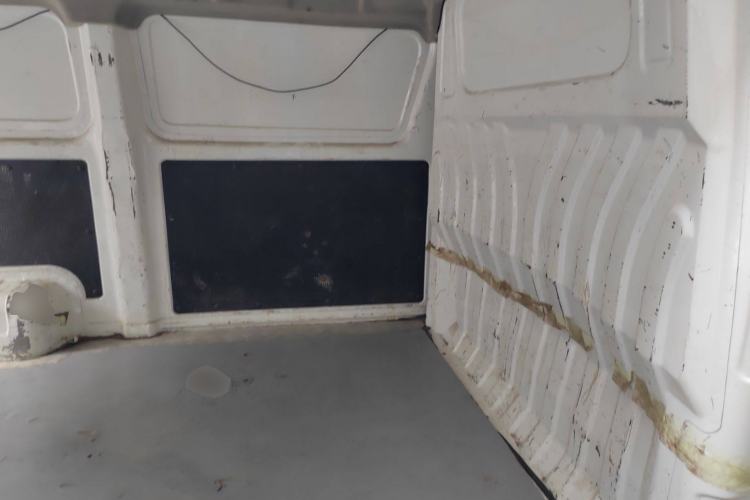 Used Foton Skyworth EV6 2023 Fast-Charging Version Interior 4