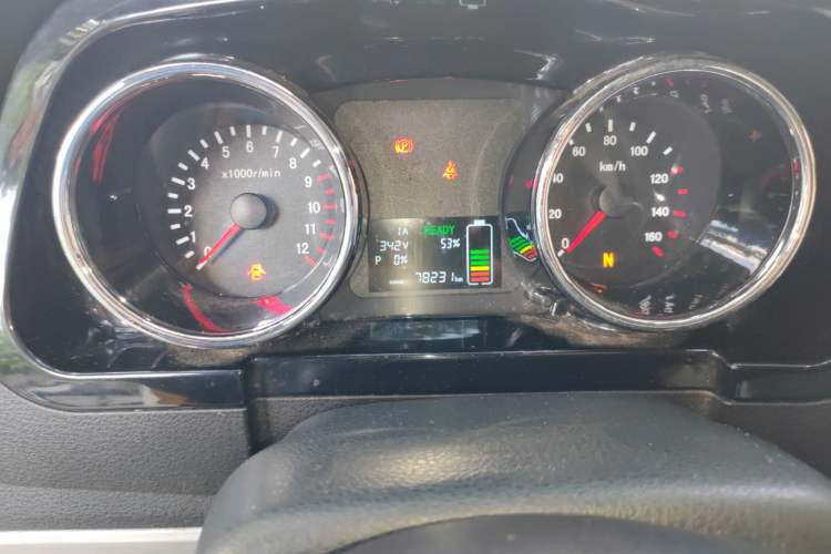 Used Foton Skyworth EV6 2023 Fast-Charging Version Odometer Close Up