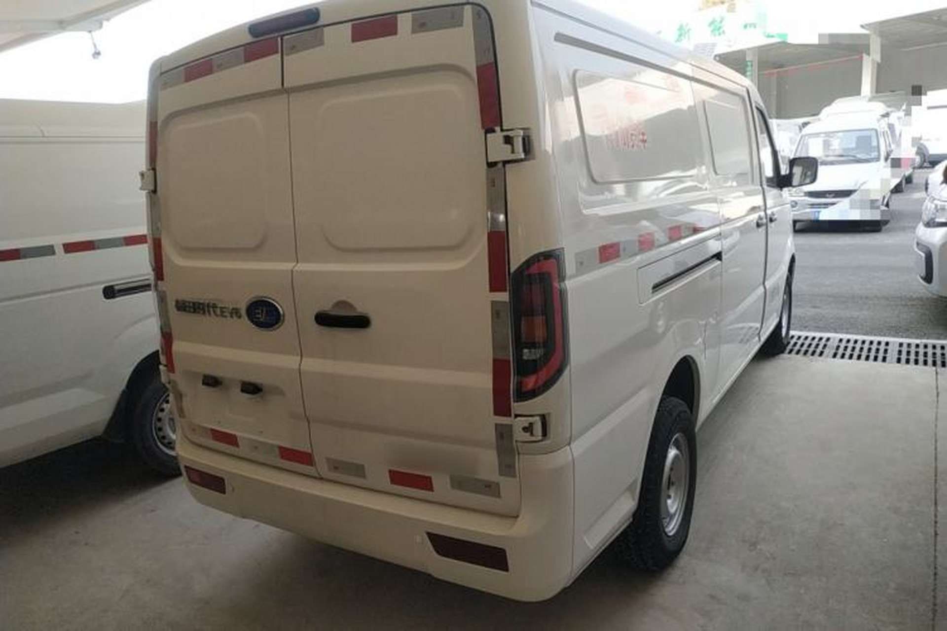 Used Foton Skyworth EV6 2023 Fast and Slow Charging Version Rear Right 45 Deg