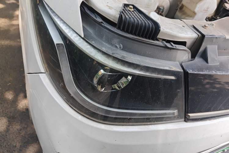 Used Foton Skyworth EV6  Right Front Headlight