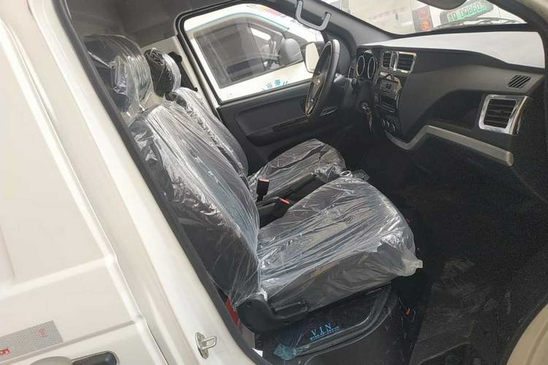 Used Foton Skyworth EV6 2023 Fast and Slow Charging Version Right Front Seat