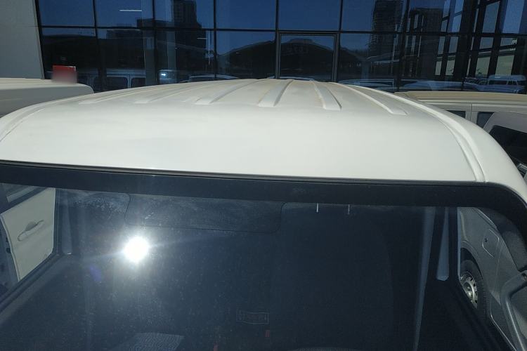 Used Foton Skyworth EV6 2023 Fast and Slow Charging Version Roof