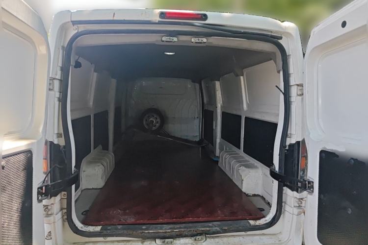 Used Foton Skyworth EV6  Trunk