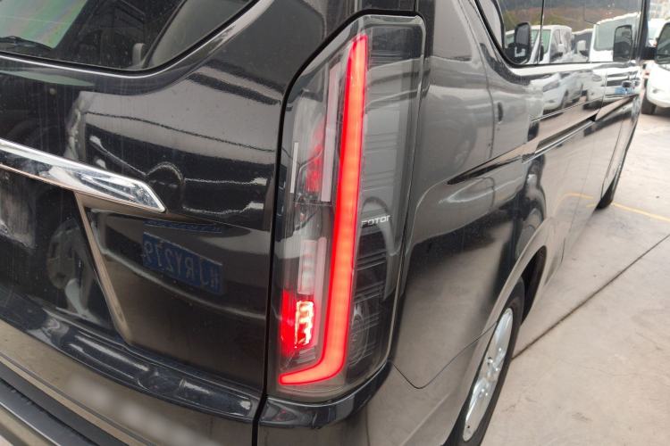 Used Foton Tianyuan V 2024 Tuyano V PRO Premium Minivan 2.0T Manual Long Wheelbase Mid-Height Roof Rear Single Tire – 7/9 Seater Exterior 6
