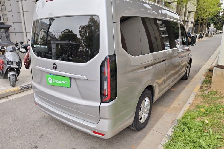 Used Foton Tianyuan V 2024 Tuyano Grand V CITY 2.0T Manual Long Wheelbase Mid-Height Roof Rear Single Tire – Available in 5/6/7/9-Seater Configurations Rear Right 45 Deg