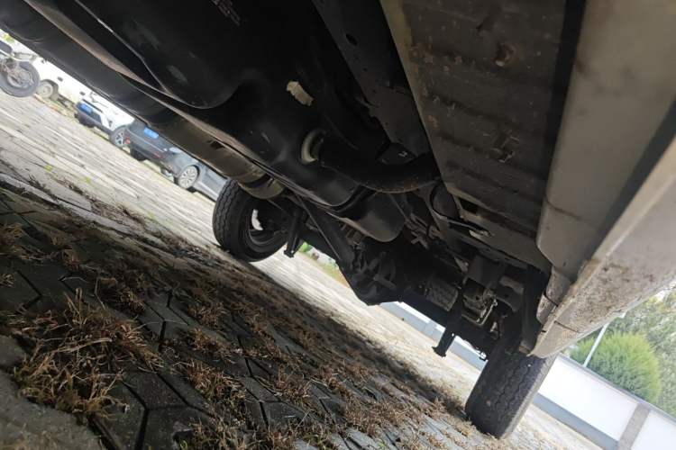 Used Foton Toano 2021 2.8T Manual Tongtu Short Wheelbase Mid-Height 5/6/7-Seater F2.8 NS6B177L Chassis Front Left