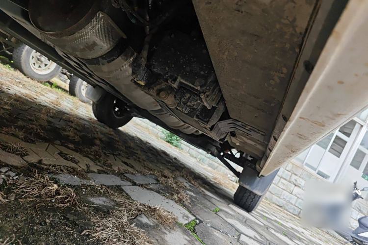 Used Foton Toano 2021 2.8T Manual Tongtu Short Wheelbase Mid-Height 5/6/7-Seater F2.8 NS6B177L Chassis Rear Right