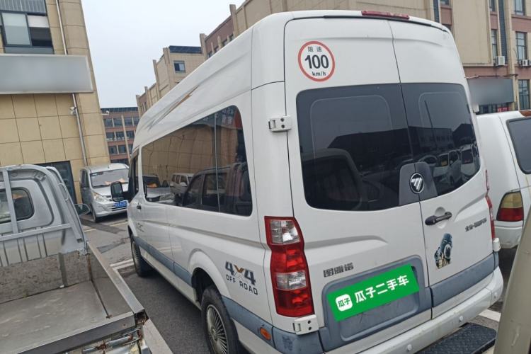 Used Foton Toano 2021 2.0T Manual Tongtu Long Wheelbase Mid-Height 5/6/7-Seater 4F20TC3 Left Side