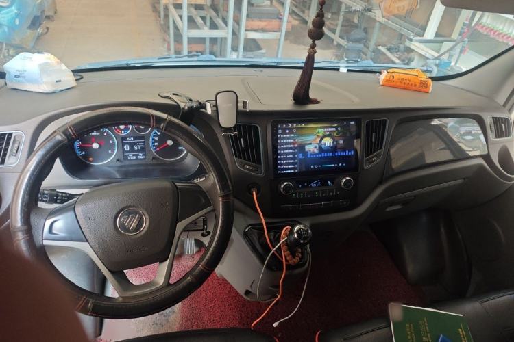 Used Foton Toano 2015 2.8T Commercial Version Short Wheelbase 4J28TC2 Center Console