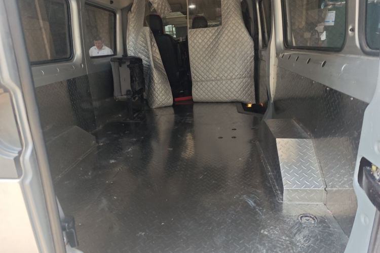 Used Foton Toano 2015 2.8T Commercial Version Short Wheelbase 4J28TC2 Trunk