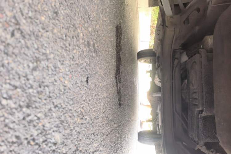 Used Foton Toano 2015 2.8T Commercial Version Short Wheelbase 4J28TC2 Chassis Front