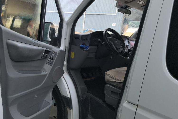 Used Foton Toano 2015 2.8T Commercial Version Short Wheelbase 4J28TC2 Driver Seat