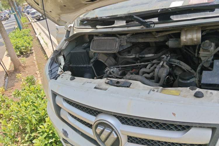 Used Foton Toano 2015 2.8T Commercial Version Short Wheelbase 4J28TC2 Engine Bay Right