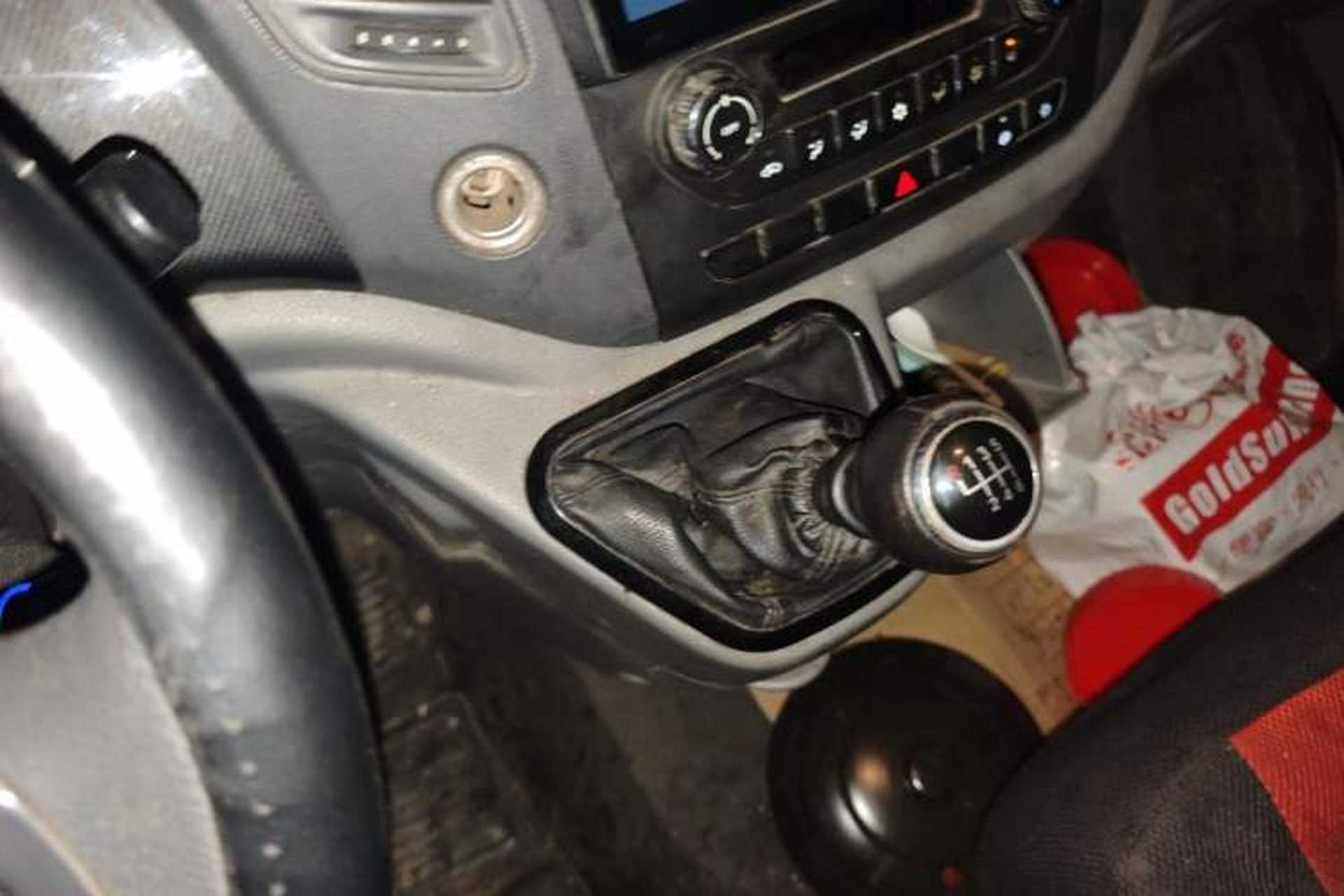 Used Foton Toano 2015 2.8T Commercial Version Short Wheelbase ISF2.8 Gear Lever
