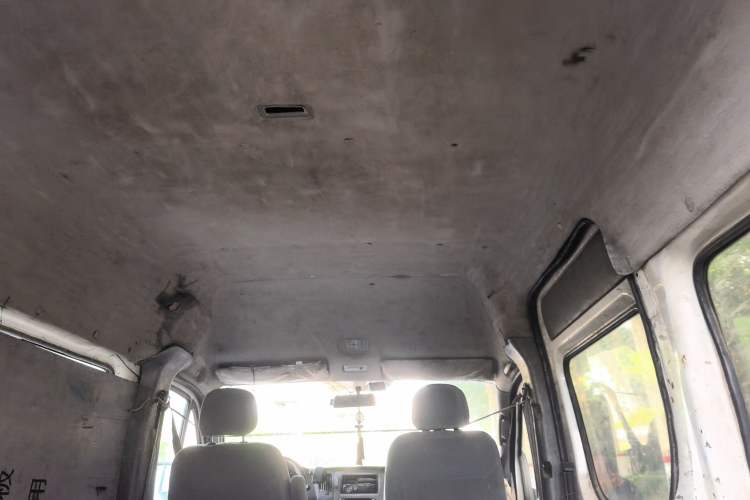 Used Foton Toano 2015 2.8T Commercial Version Short Wheelbase 4J28TC2 Headliner